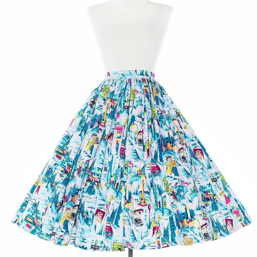 PUG Jenny skirt in paris print. Size small.